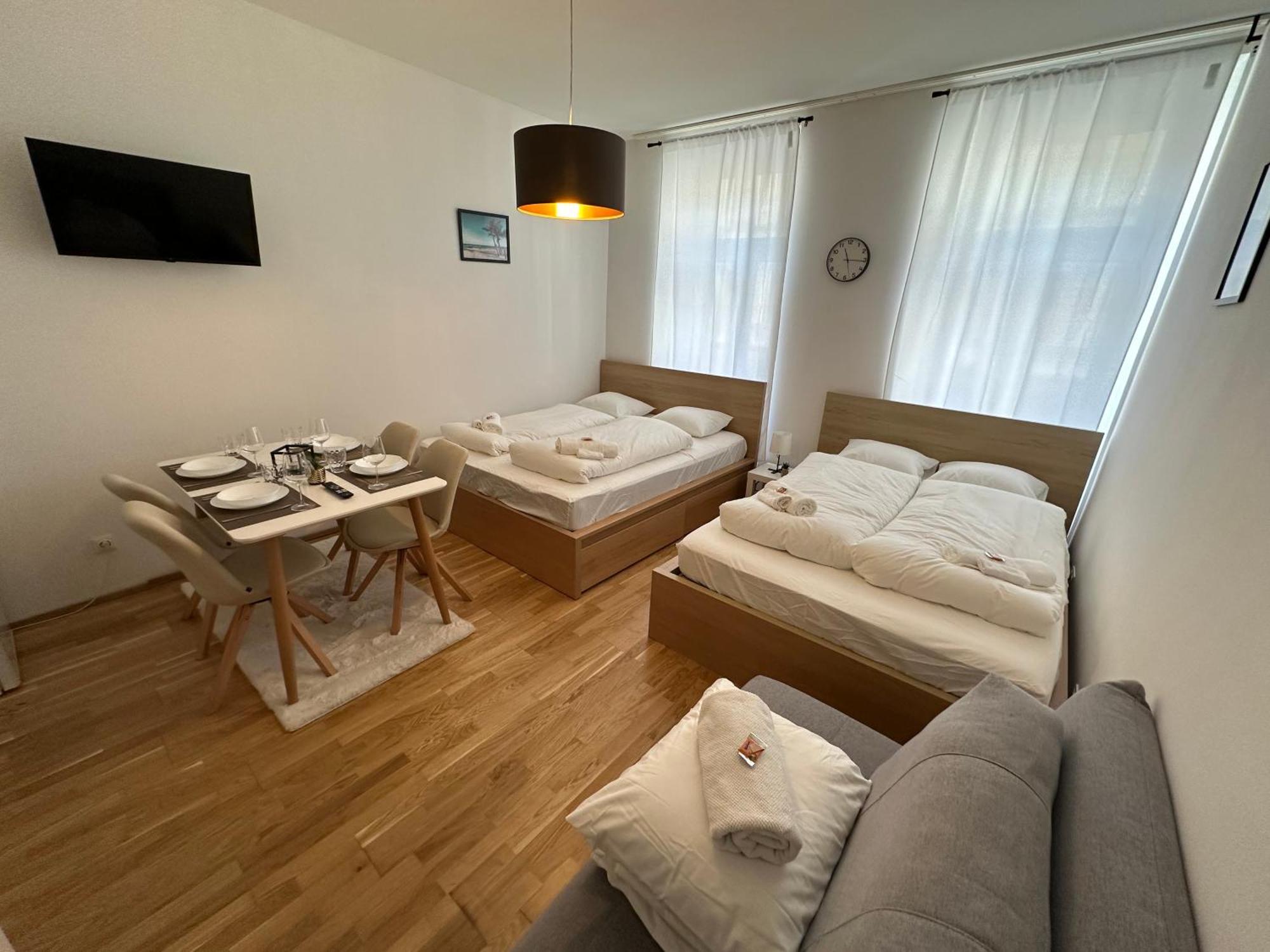 Cozy 5-Person Apartment In Vienna 6 Eksteriør bilde